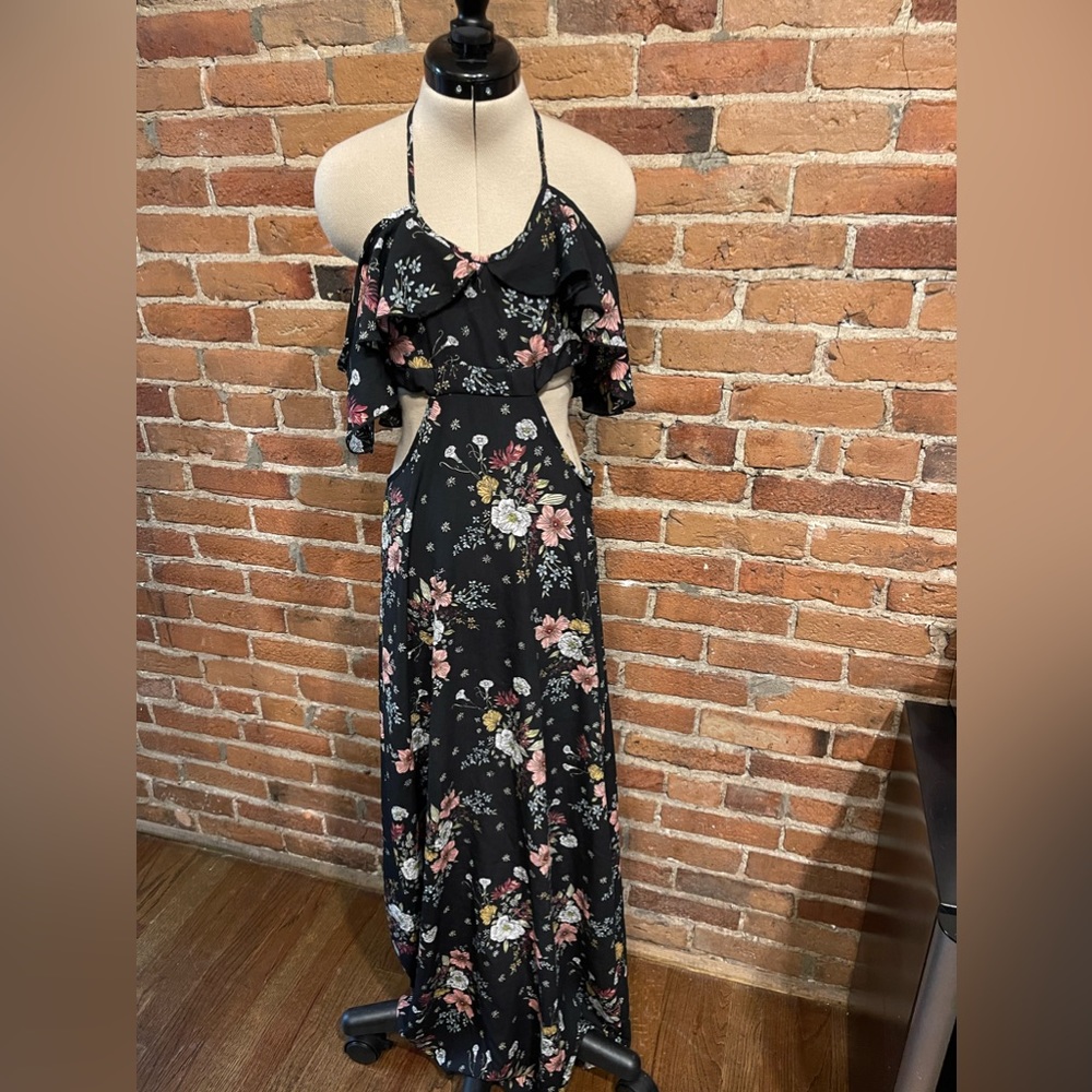 Black floral cut out maxi dress